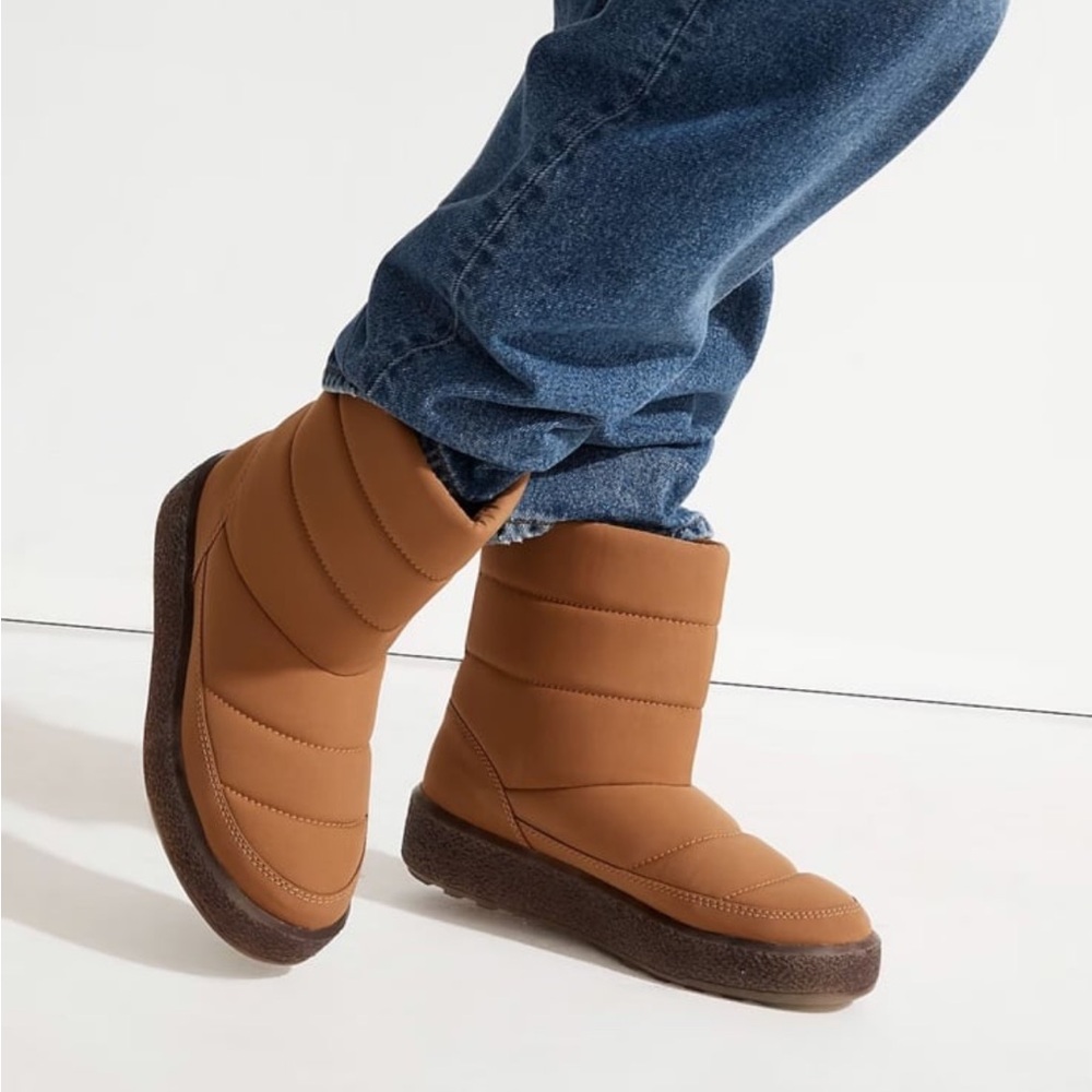 Madewell Puffer Boot